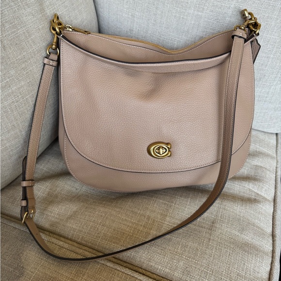 Coach Handbags - Coach Turnlock hobo shoulder bag NEW